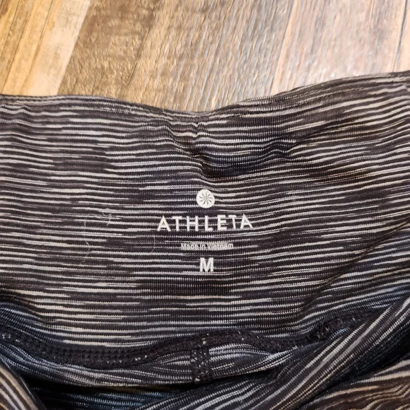 Athleta Mind Over Mat Capri Leggings - Picture 4 of 5